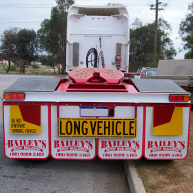 Trailer Back